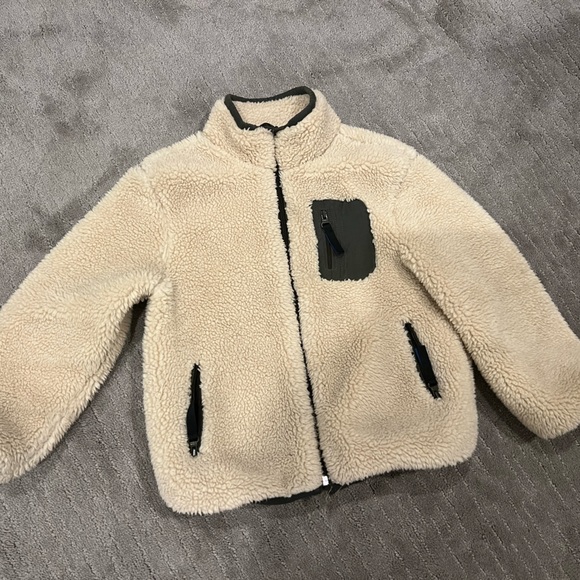 Zara Other - Fleece zip up jacket.